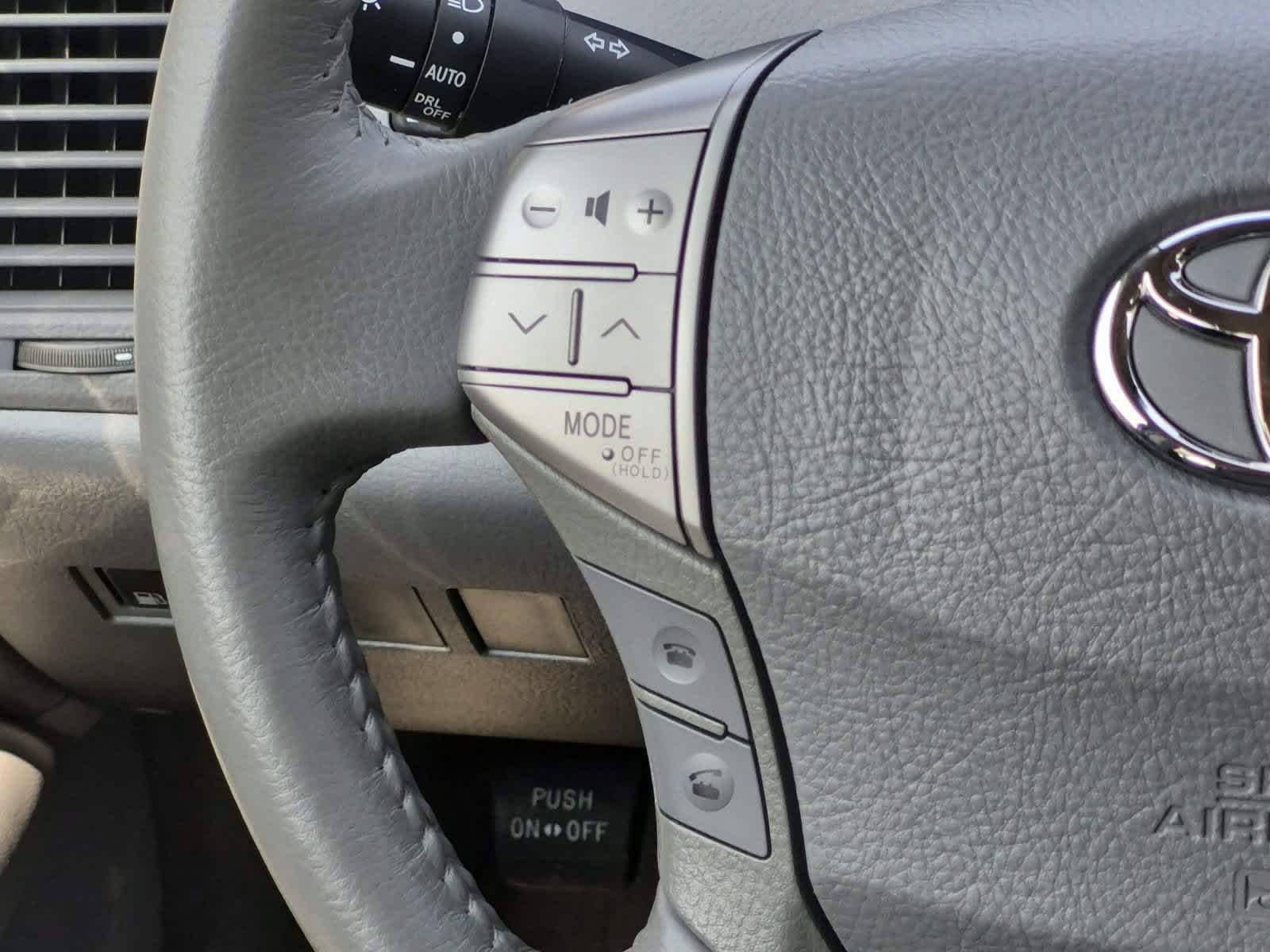 Used 2008 Toyota Avalon XLS FWD image 24