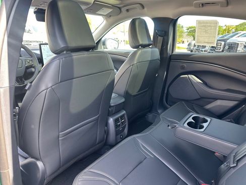 New 2025 Ford Mustang Mach-E Premium image 32