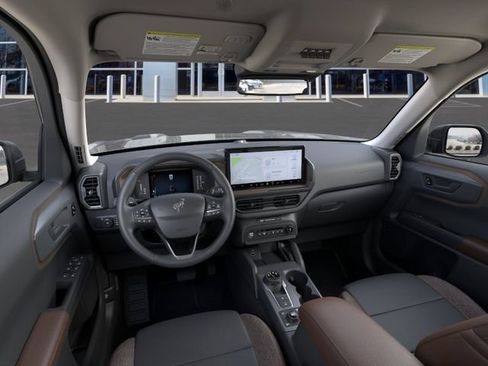 New 2026 Ford Bronco Sport Outer Banks w/ Sasquatch Outer Banks Package AWD/4WD image 9