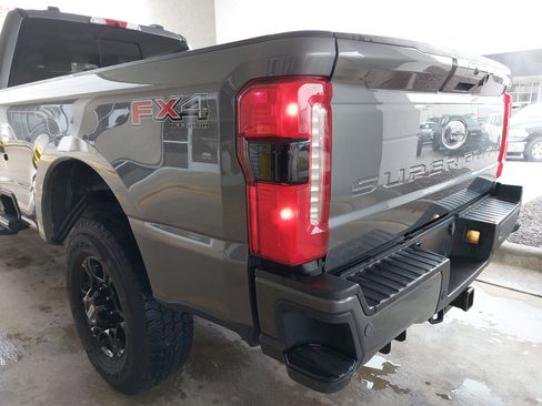 Used 2024 Ford F350 XLT w/ XLT Premium Package image 34