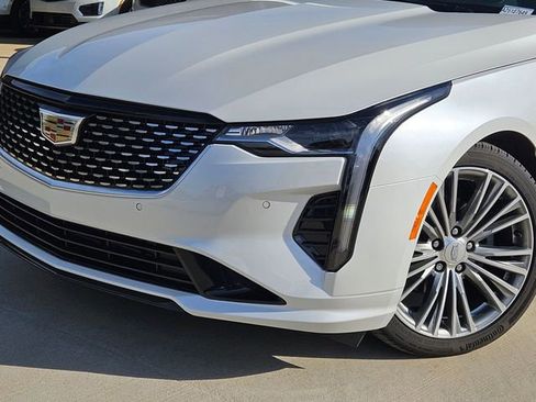 New 2025 Cadillac CT4 Premium Luxury image 7