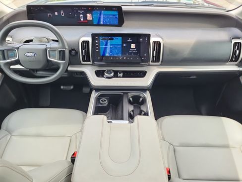 Certified 2025 Ford Expedition Max Active RWD image 15