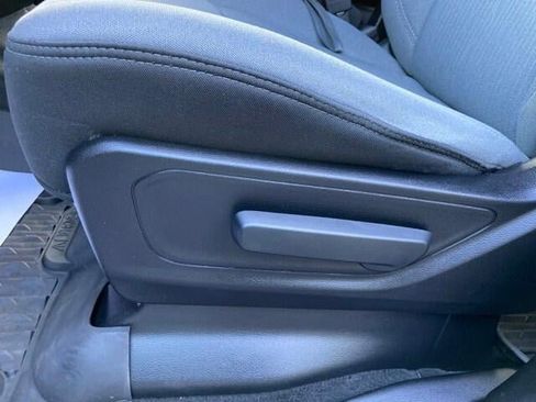 Used 2020 RAM 1500 Big Horn AWD/4WD image 9