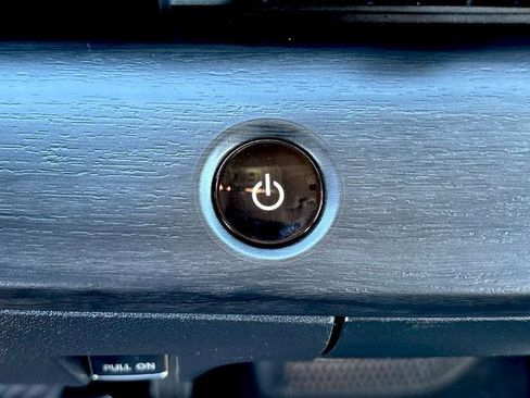 Certified 2024 Nissan Ariya AWD image 28