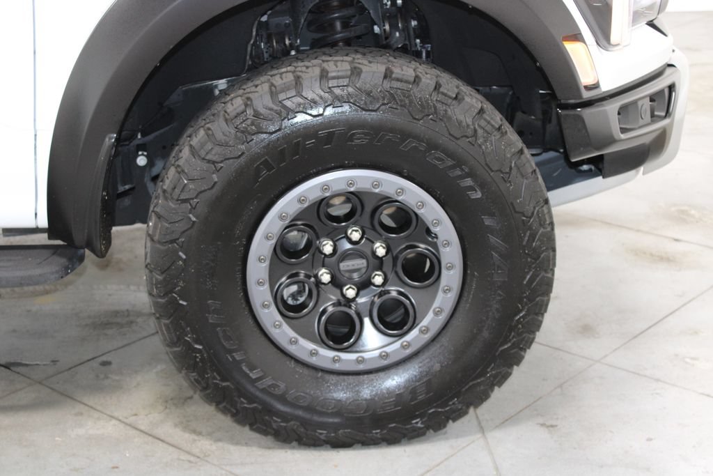 Used 2025 Ford F150 Raptor AWD/4WD image 13