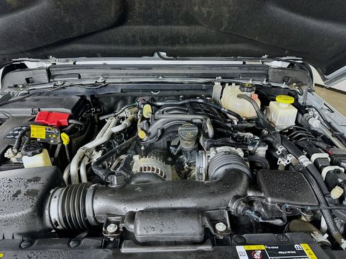 Certified 2022 Jeep Gladiator Mojave w/ Cold Weather Group image 36