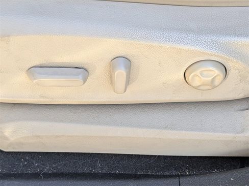 Used 2018 Buick Envision Premium w/ Driver Confidence Package image 21