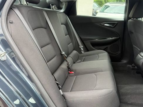 Used 2020 Chevrolet Malibu LS FWD image 16