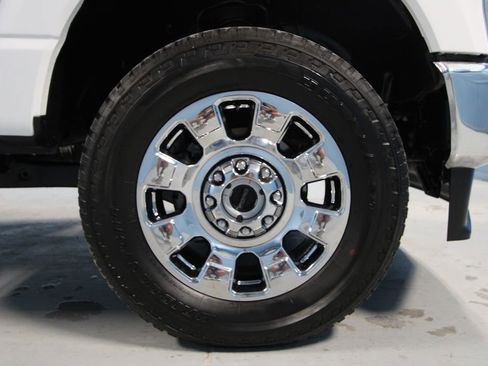 Used 2025 Ford F250 King Ranch w/ Chrome Package image 44