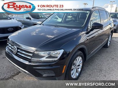 Used 2018 Volkswagen Tiguan SE w/ Panoramic Sunroof Package