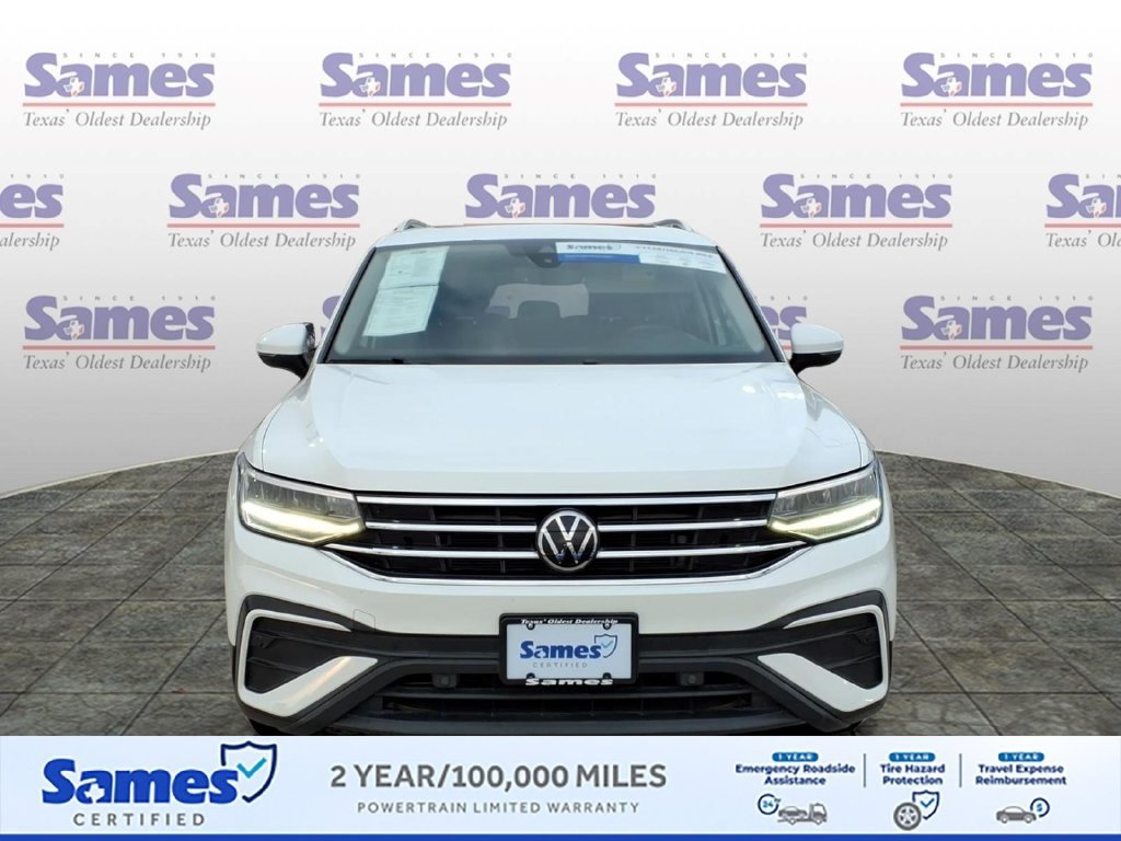 Used 2022 Volkswagen Tiguan SE FWD image 2