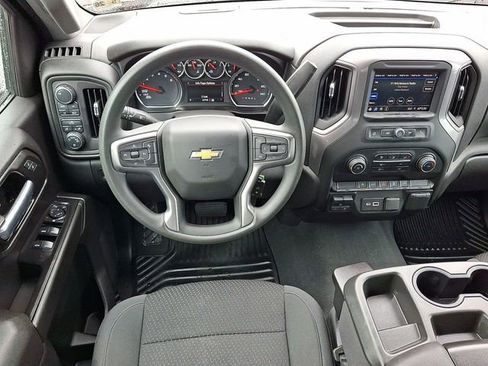 Used 2021 Chevrolet Silverado 1500 Custom w/ Safety Confidence Package AWD/4WD image 10