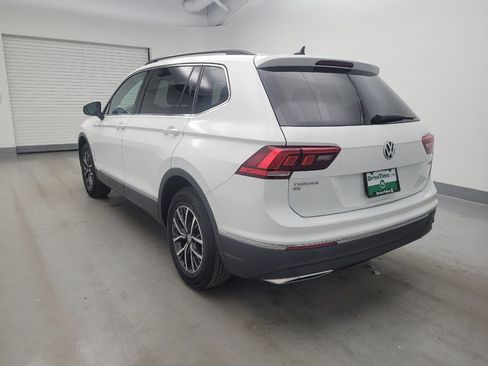 Used 2020 Volkswagen Tiguan SE AWD/4WD image 5