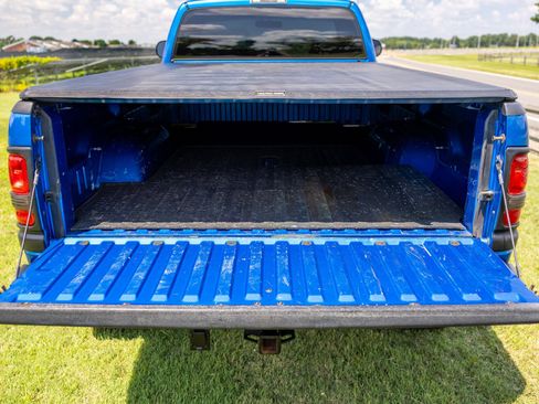 Used 2000 Dodge Ram 2500 Truck 4x4 Regular Cab image 17