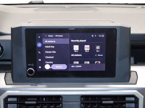 Used 2024 Toyota Tacoma SR5 image 29