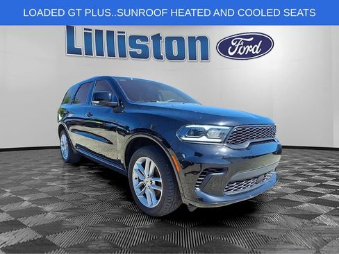 Used 2024 Dodge Durango GT image 1