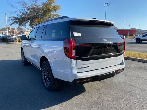 New 2025 Ford Expedition Platinum w/ Stealth Performance Package image 5