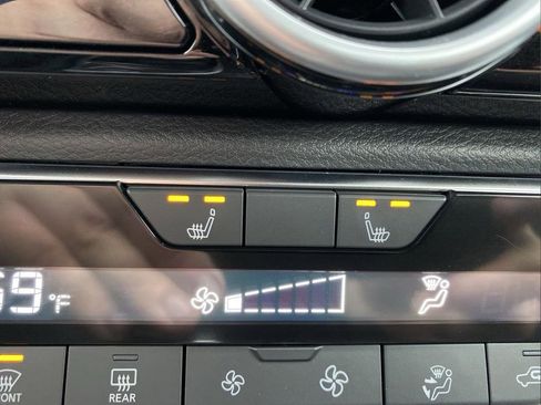 New 2025 Nissan Sentra SR w/ Lighting Package FWD image 7
