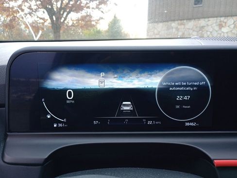 Used 2024 Kia Seltos SX w/ SX Sunroof Package image 37