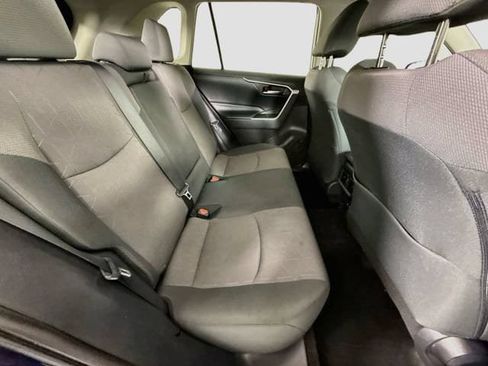 Certified 2019 Toyota RAV4 XLE w/ Convenience Package FWD image 29