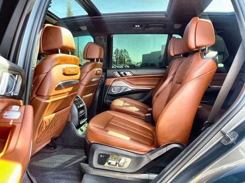 Used 2023 BMW X7 M60i w/ Executive Package image 15