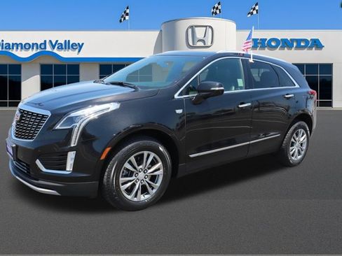 Used 2023 Cadillac XT5 Premium Luxury FWD image 3