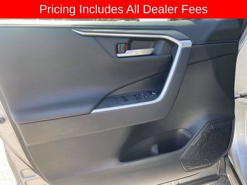 Used 2019 Toyota RAV4 XSE AWD/4WD image 20