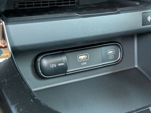 New 2026 Kia Seltos EX image 32