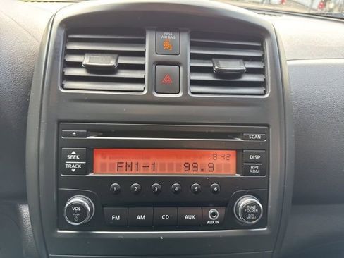 Used 2017 Nissan Versa S image 16