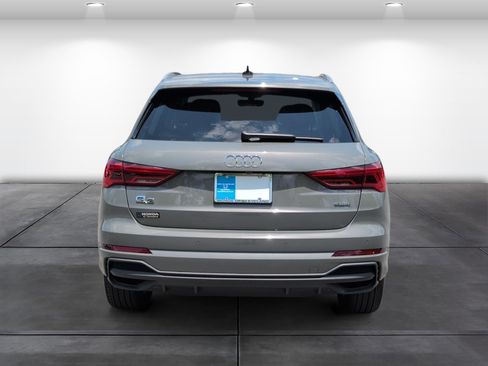 Used 2025 Audi Q3 2.0T Premium Plus w/ Premium Plus Package AWD/4WD image 7