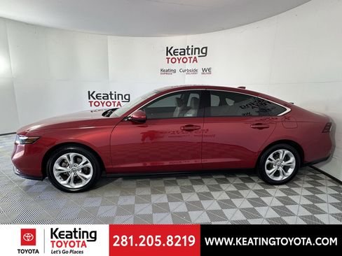 Used 2023 Honda Accord EX image 8