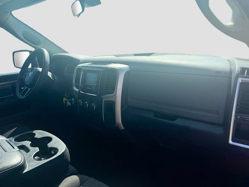 Used 2019 RAM 1500 Warlock RWD image 26