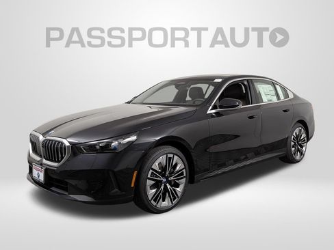 New 2027 BMW 530i xDrive AWD/4WD image 1
