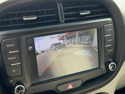 Used 2024 Kia Soul LX w/ Option Group 015 image 42
