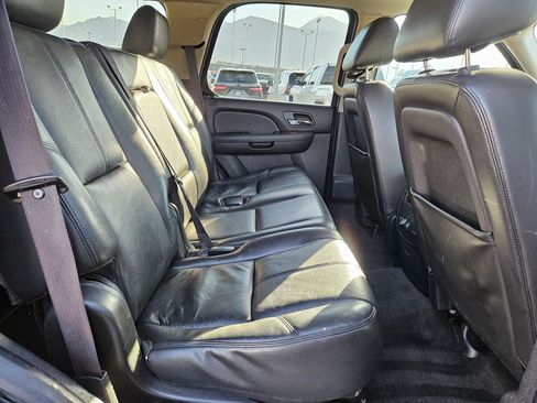 Used 2013 Chevrolet Tahoe LT AWD/4WD image 30