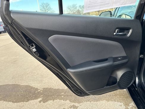 Used 2016 Toyota Prius Four image 17