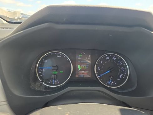 Used 2020 Toyota RAV4 XLE w/ XLE Grade Weather Package AWD/4WD image 43