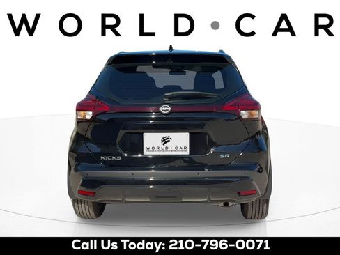 Used 2024 Nissan Kicks SR image 6