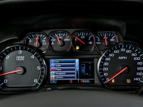 Used 2019 GMC Yukon XL SLT w/ Open Road Package image 16