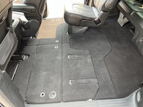 Used 2025 Chrysler Pacifica Select FWD image 31