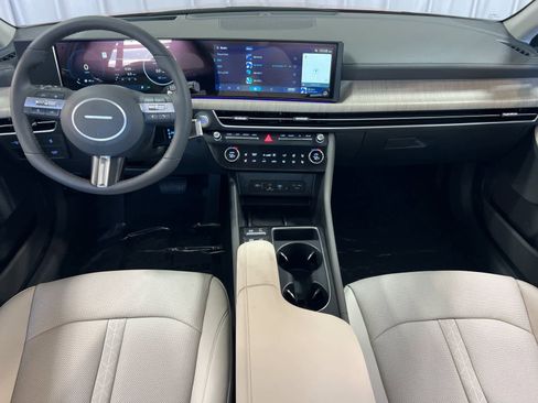 New 2025 Hyundai Sonata Limited image 3