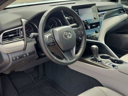 Used 2023 Toyota Camry SE AWD/4WD image 18