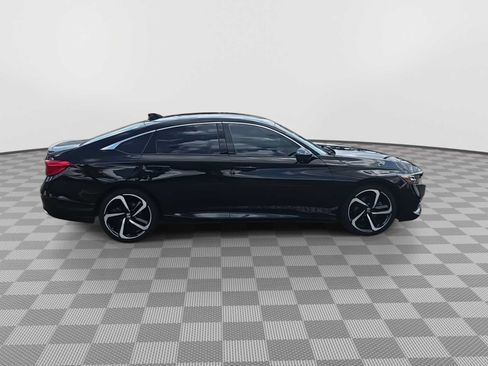Used 2022 Honda Accord Sport image 9
