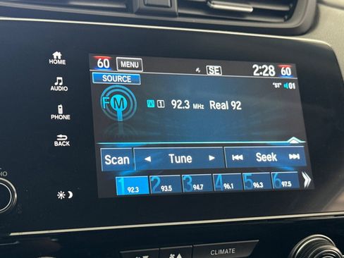 Used 2021 Honda CR-V Special Edition image 19