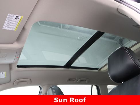 Used 2023 Volkswagen Atlas SEL Premium image 28