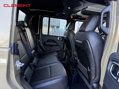 New 2025 Jeep Gladiator Rubicon image 5