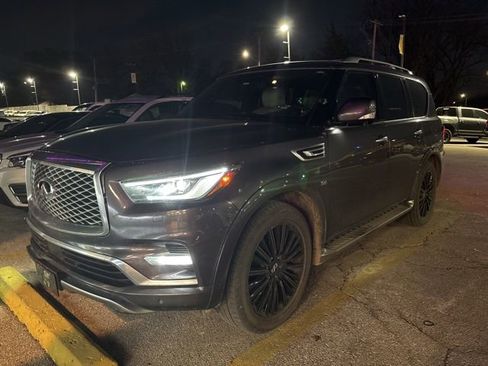 Used 2019 INFINITI QX80 Limited w/ All-Season Package image 3