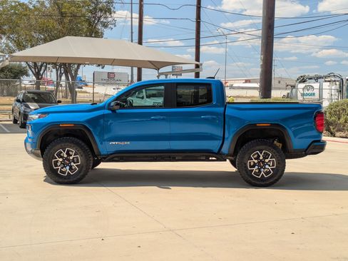 Certified 2023 GMC Canyon AT4X image 6