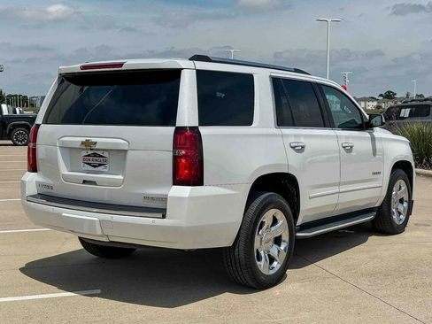 Used 2019 Chevrolet Tahoe Premier AWD/4WD image 3