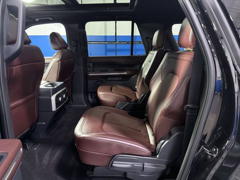 Used 2023 Ford Expedition Max Limited AWD/4WD image 29